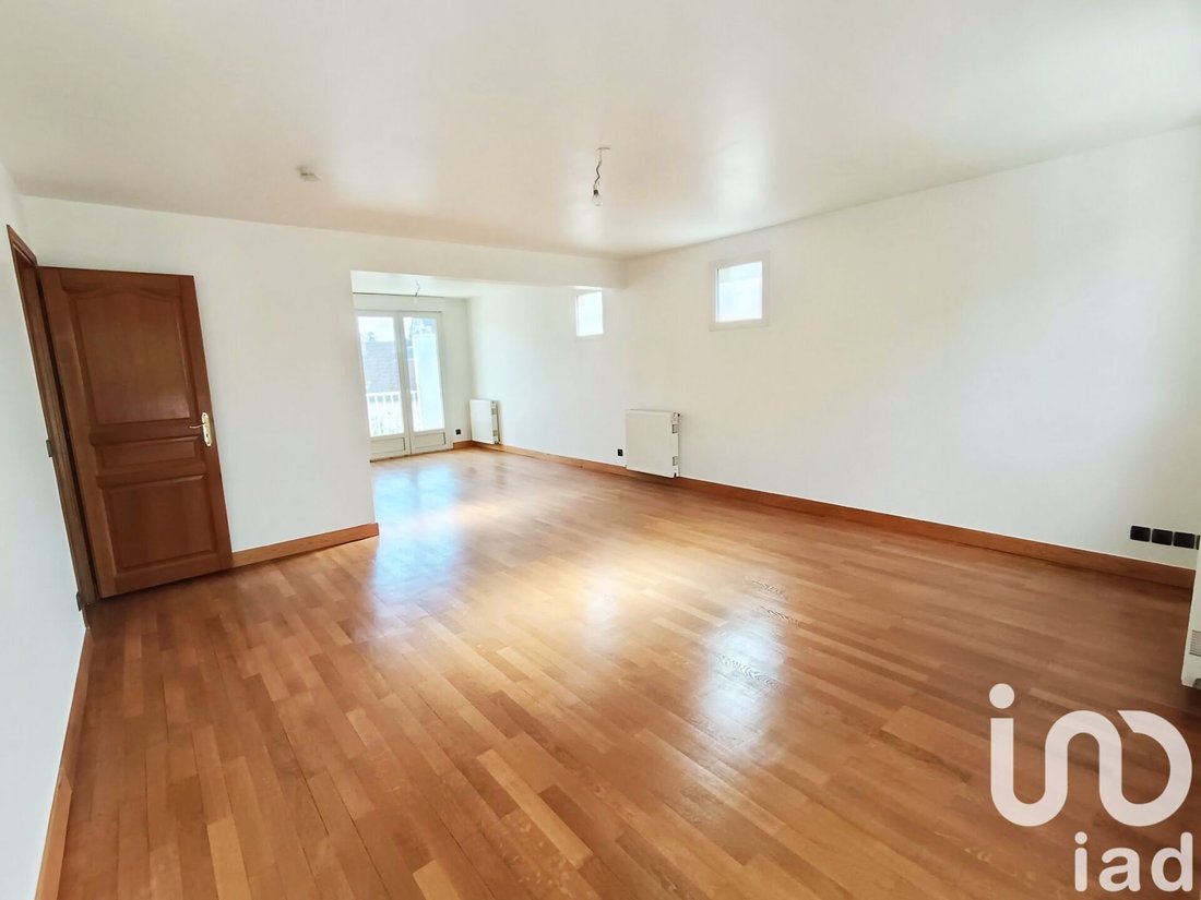 Vitry-sur-Seine, Ile-de-France, France 2 - 16211088