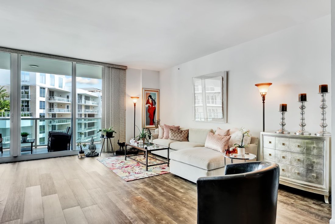 Condo in Boca Raton, Florida, United States 1 - 16219522