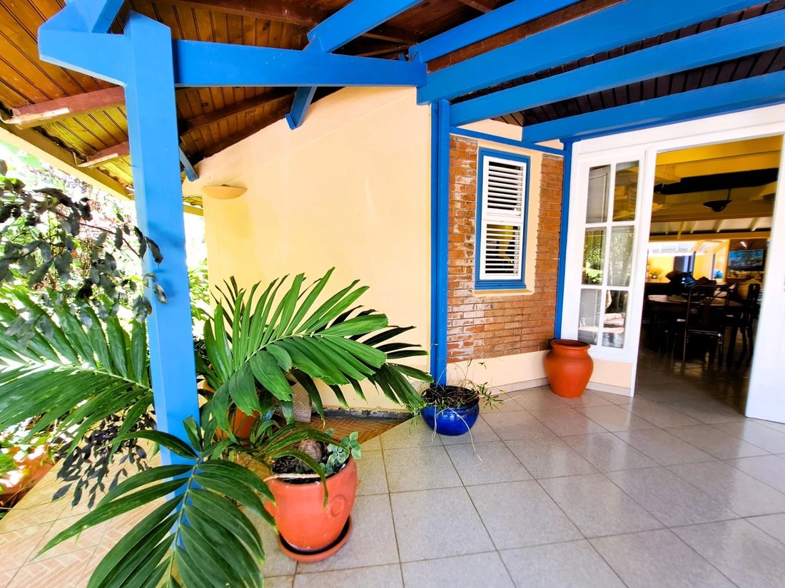 House in Saint Joseph, Fort-de-France, Martinique 1 - 16209834