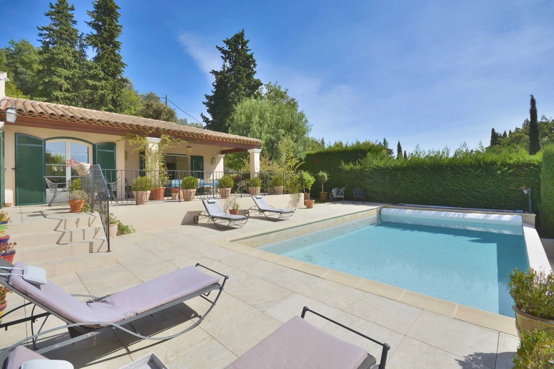 Villa in Grasse, Provence-Alpes-Côte d'Azur, Frankreich 5 - 16209796