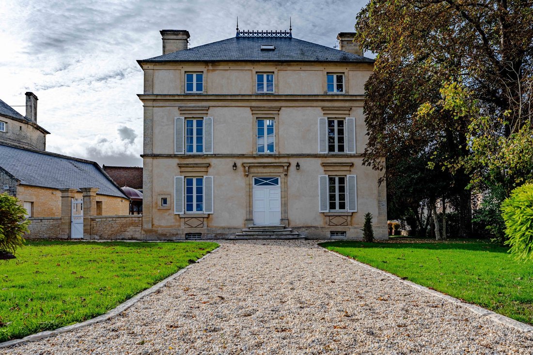 House in Creully, Creully sur Seulles, France 2 - 16211363