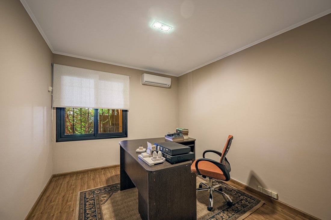 House in Montevideo, Departamento de Montevideo, Uruguay 5 - 16210949
