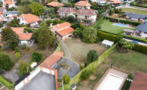 House in Distrito Rural, Gijon / Xixon, Spain 1