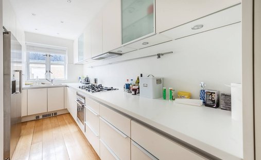 Apartment in Campden Hill, Kensington And Chelsea, England 1