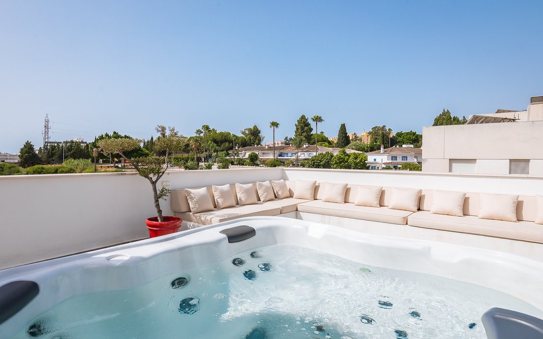 Apartment in San Pedro de Alcantara, Andalusia, Spain 2 - 16213643
