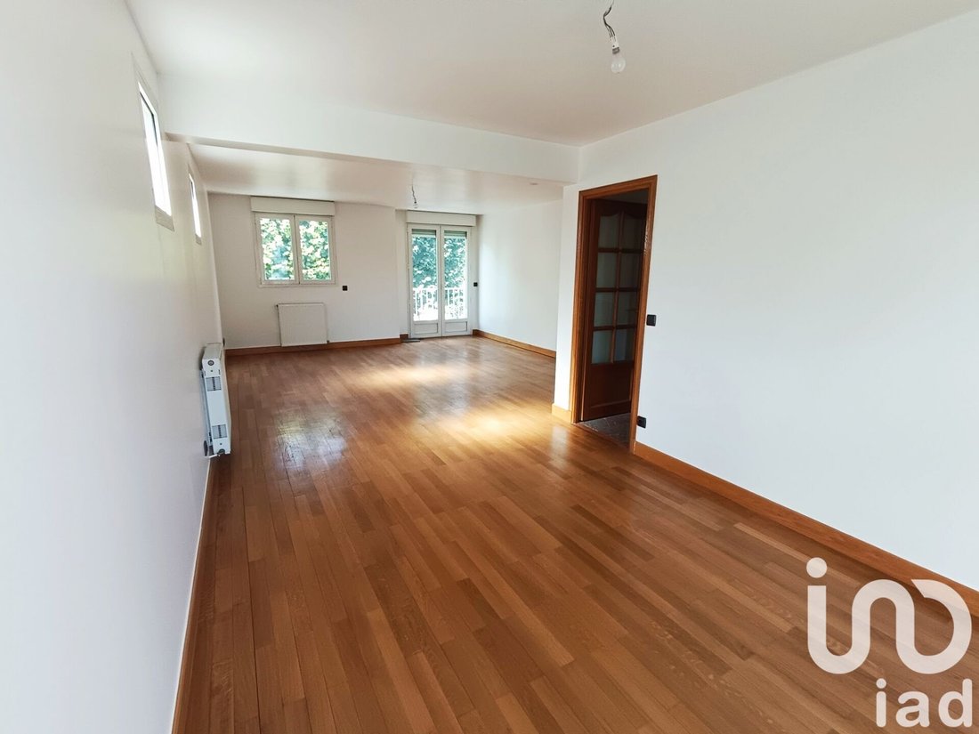 Vitry-sur-Seine, Ile-de-France, France 4 - 16211088