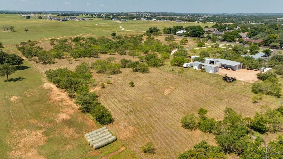 House in Fredericksburg, Texas, United States 5 - 16214064