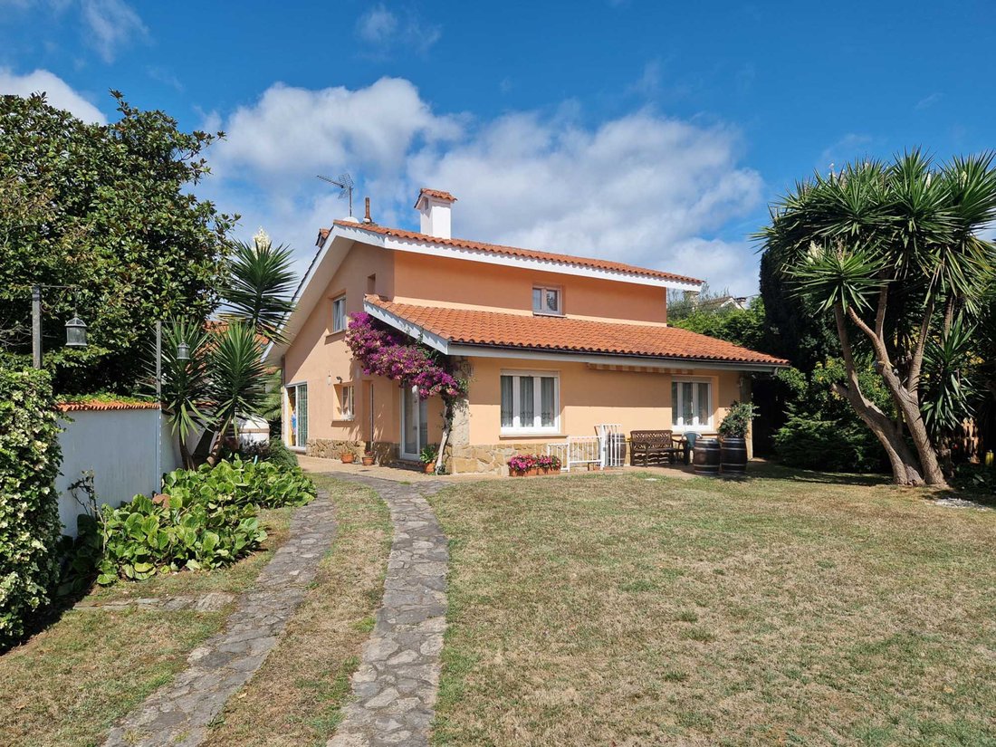 House in Distrito Rural, Gijon / Xixon, Spain 2 - 16219576