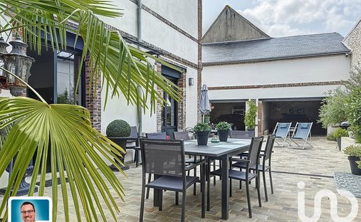 Sale Manor 735 M² 17 Rooms