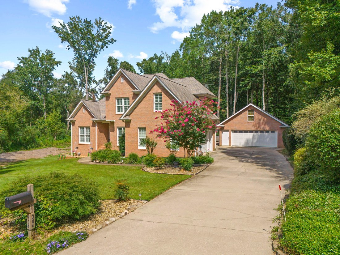 House in Fountain Inn, South Carolina, United States 3 - 16210448
