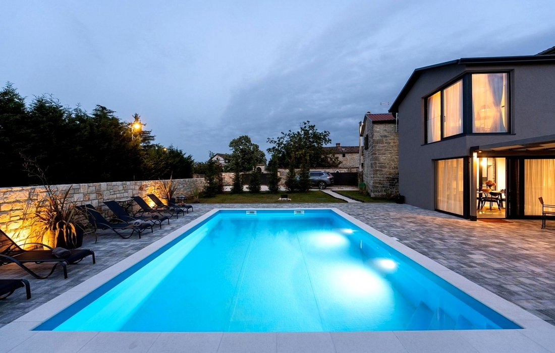 Villa in Kanfanar, Istria County, Croatia 2 - 16216974
