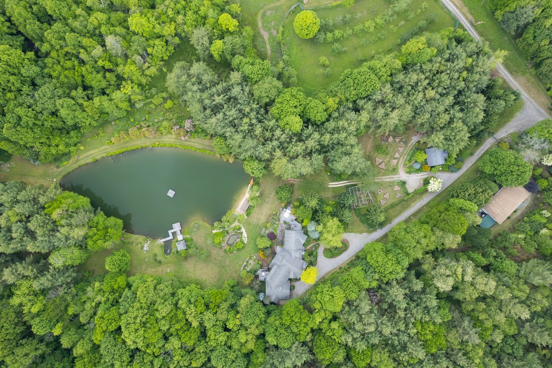 House in Floyd, Virginia, United States 4 - 16210285