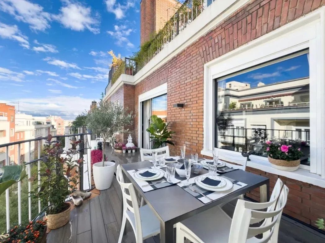 Apartment in Chamberi, Madrid, Spain 1 - 16211512