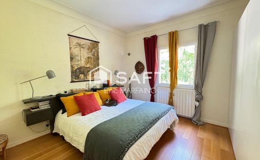 Elegant 18th Century Manor With Towers In The Heart Of Gascony