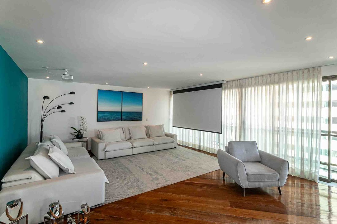 Apartment in Rio de Janeiro, State of Rio de Janeiro, Brazil 1 - 16215110