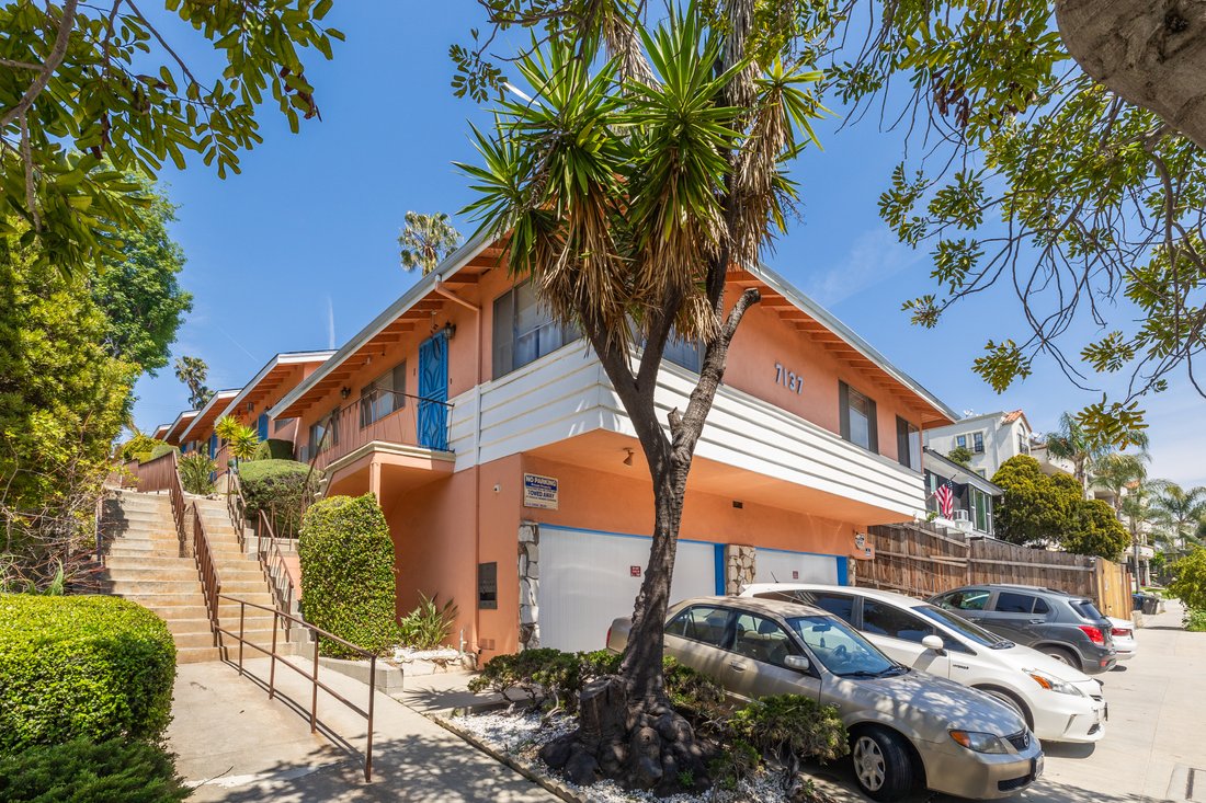 House in Los Angeles, California, United States 3 - 16210940