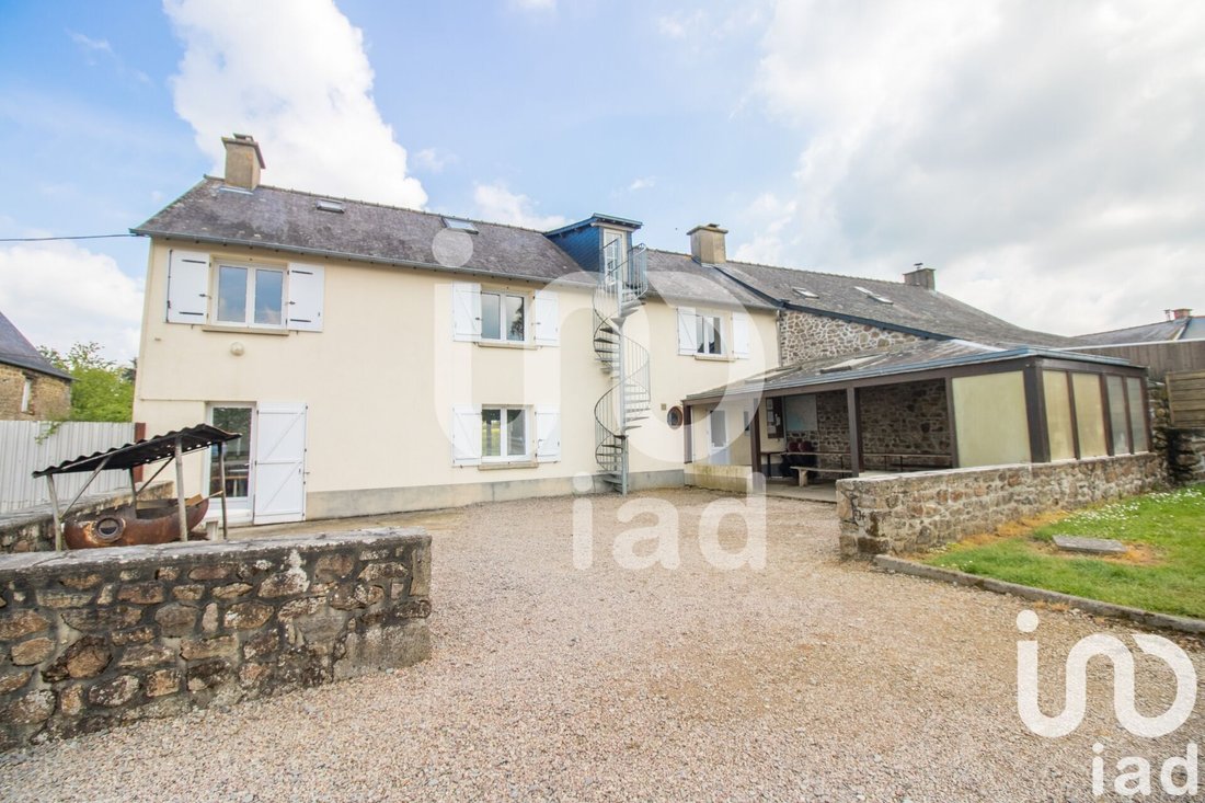 House in Hede-Bazouges, Brittany, France 2 - 16211140