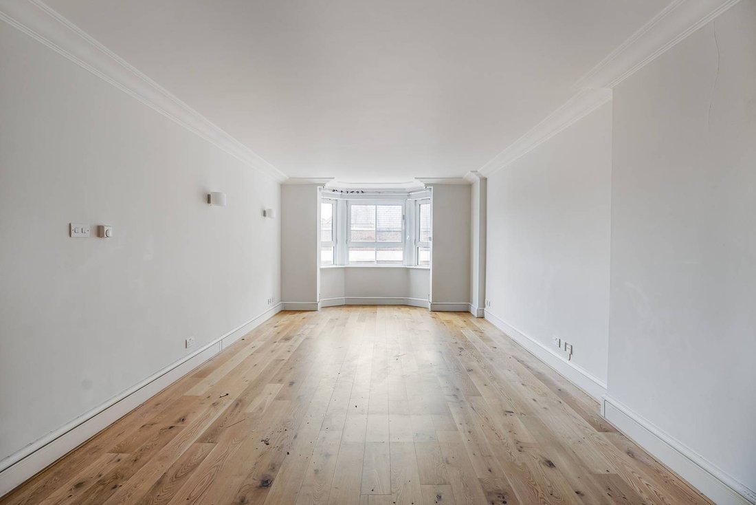 Apartment in Campden Hill, Kensington And Chelsea, England 5 - 16211586