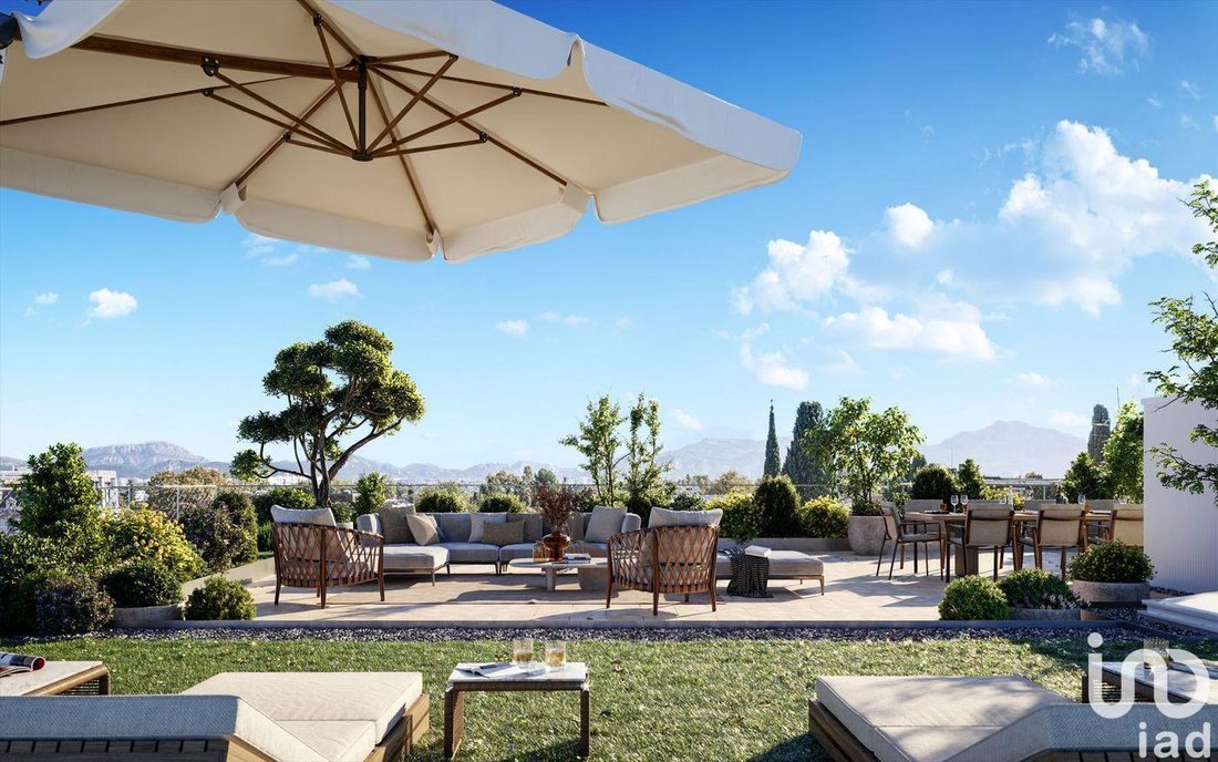 Apartment in Saint Giniez, 8e Arrondissement, Marseille 1 - 16216435