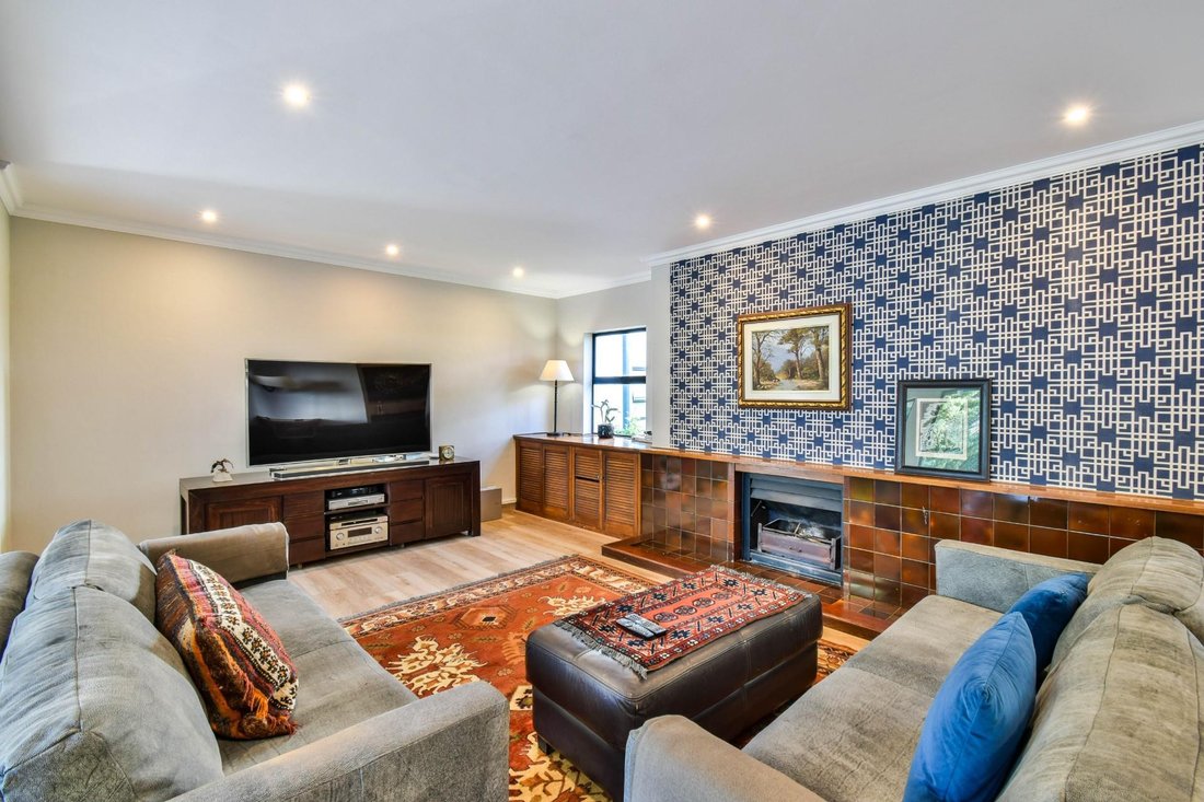House in Pretoria, Gauteng, South Africa 3 - 16211720