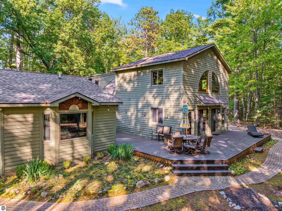 House in Rapid City, Michigan, United States 4 - 16210855