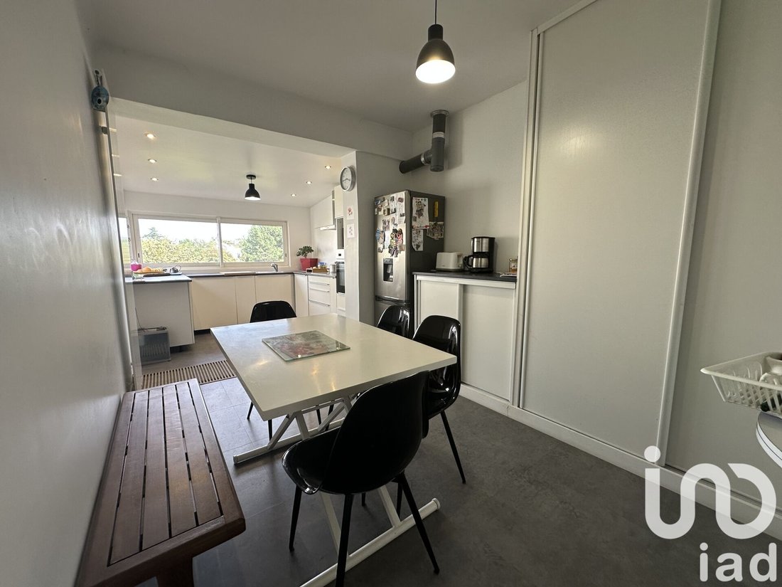 House in Vitry-sur-Seine, Ile-de-France, France 3 - 16212331
