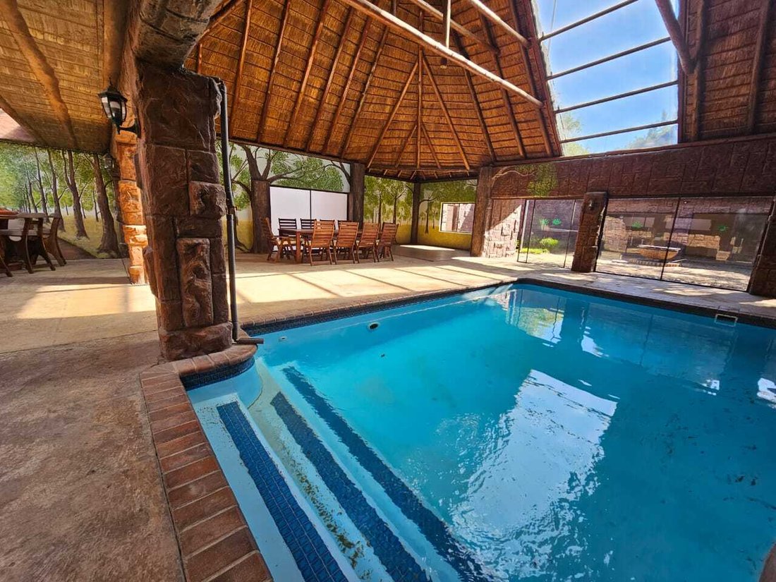 Farm Ranch in Vanderbijlpark, Free State, South Africa 1 - 16210434