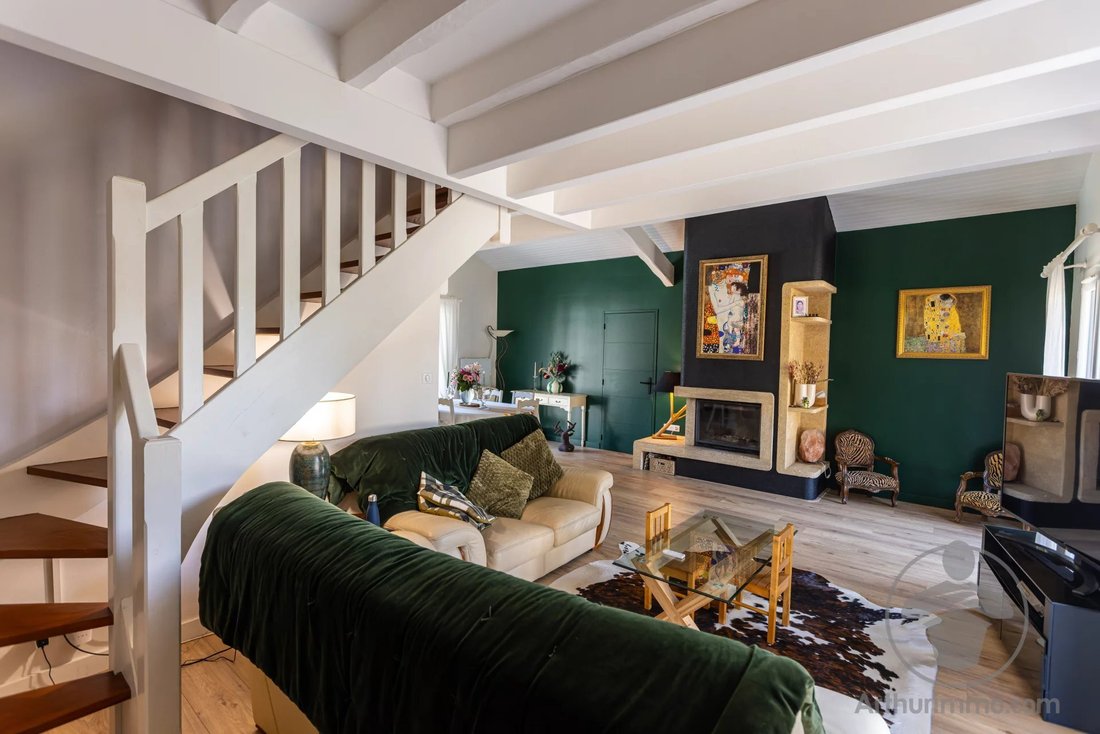 Estate in Sanguinet, Nouvelle-Aquitaine, France 5 - 15069966
