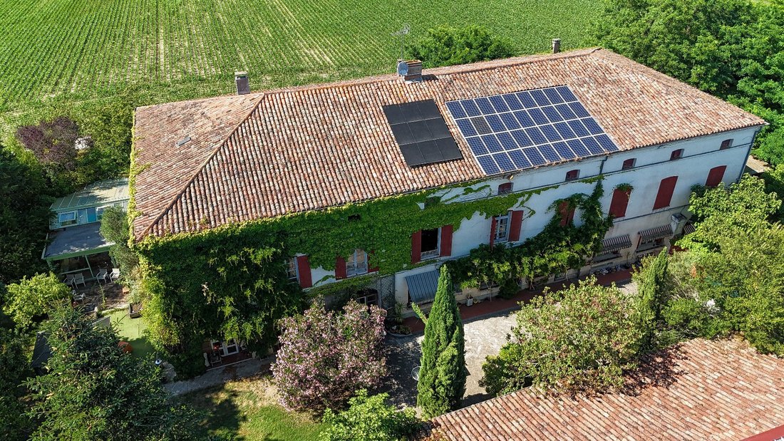 Le Rêve d’Occitanie: A Timeless Château Awaiting Your Grand Vision