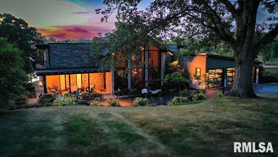 House in Cuba, Illinois, United States 1 - 16214127