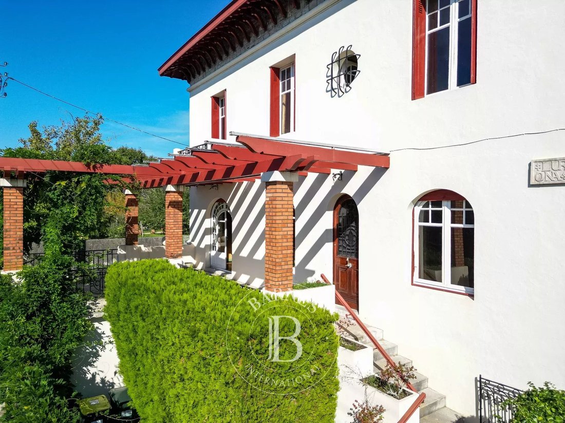 House in Bayonne, Nouvelle-Aquitaine, France 3 - 16209542