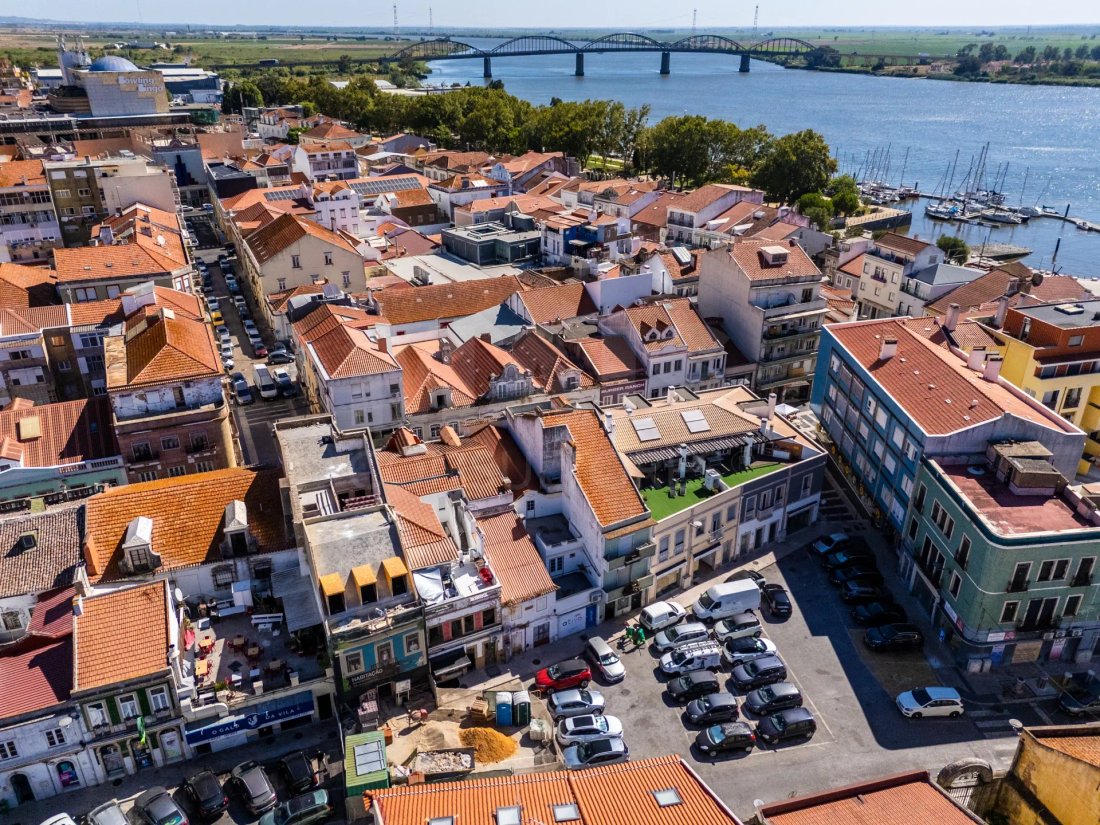 Apartment in Vila Franca de Xira, Lisbon, Portugal 2 - 16213995