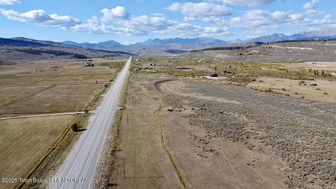 Land in Bondurant, Wyoming, United States 1 - 16185643