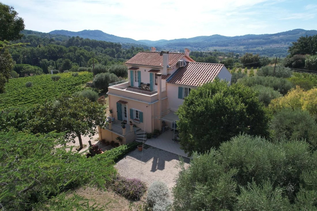 Villa in Les Freres-Les Cancades-Les Ginestes, Le Beausset, France 4 - 16119147