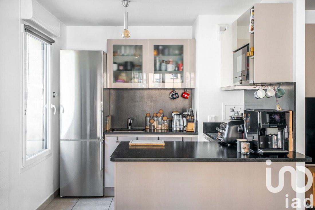 Apartment in Cité Jardins, Suresnes, France 3 - 16211129