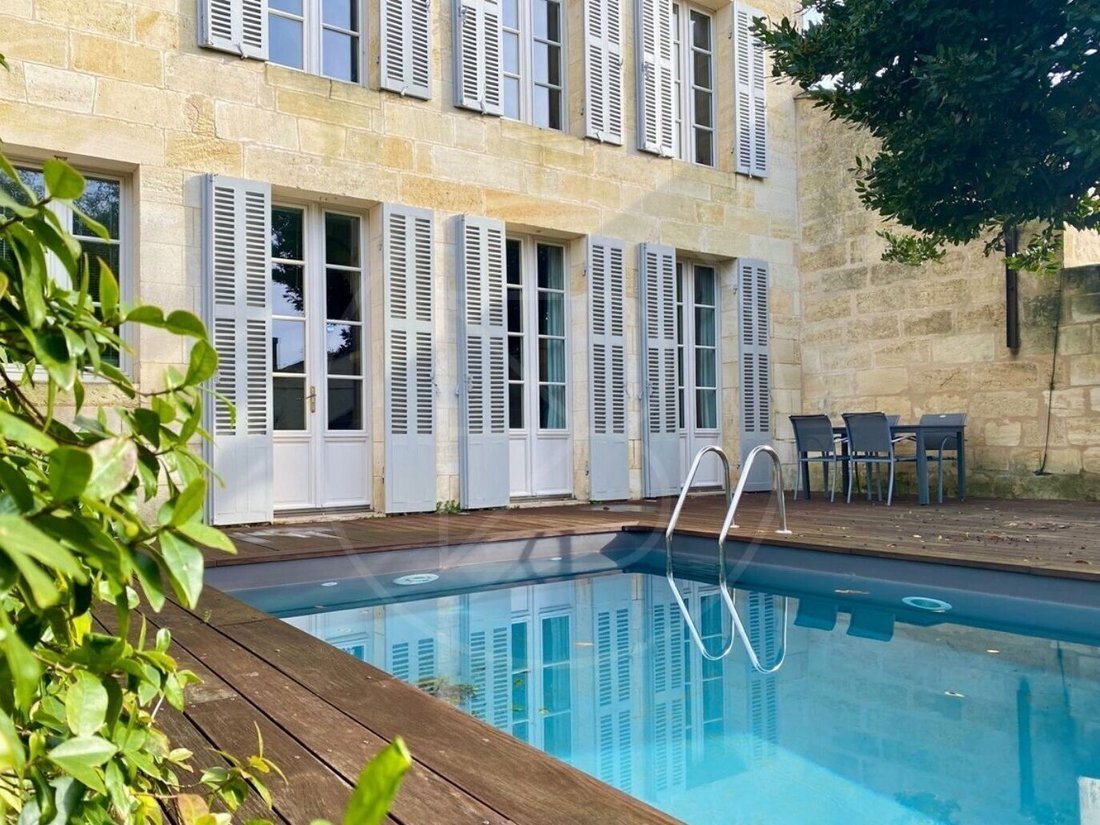 Villa in Saint-Émilion, Nouvelle-Aquitaine, France 2 - 16211690