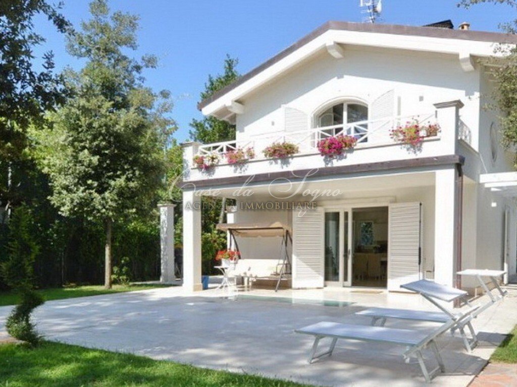 Villa in Center, Forte dei Marmi, Tuscany 1 - 16218899