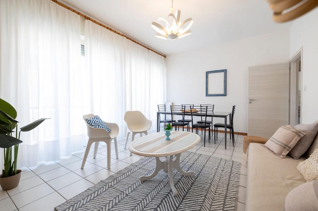 Apartment in Castle of Castiglione, Castiglione della Pescaia, Tuscany 2 - 16217053