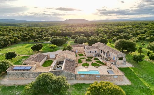 Haus in Uzès, Okzitanien, Frankreich 1