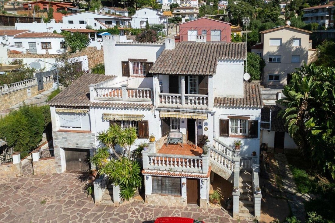 House in Lloret de Mar, Catalonia, Spain 5 - 16215618