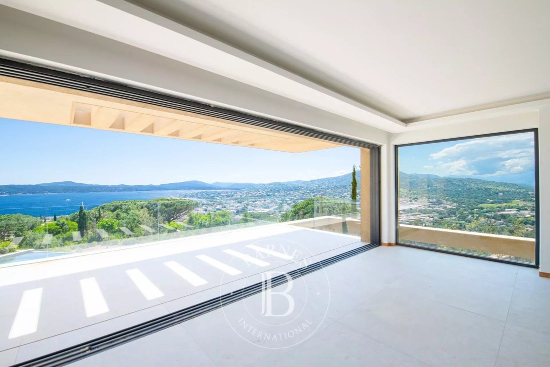 Estate in Les Bouteillers, Sainte-Maxime, France 4 - 12609152