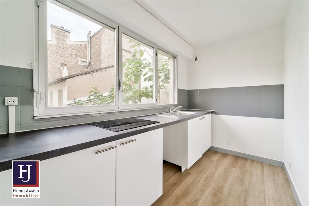 Apartment in Saint Gervais, Paris 4e Arrondissement, Paris 2 - 16211599
