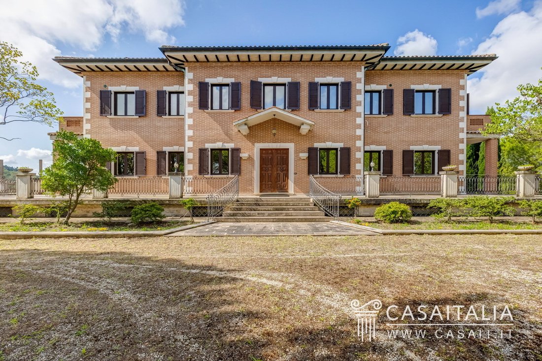 Villa in Avigliano Umbro, Umbria, Italy 2 - 16219797