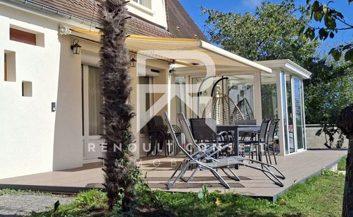 Castle for Sale in Évreux, Normandy, France