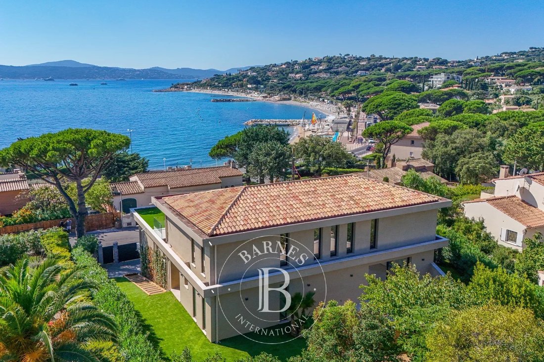 Villa in Les Bouteillers, Sainte-Maxime, France 2 - 12319689