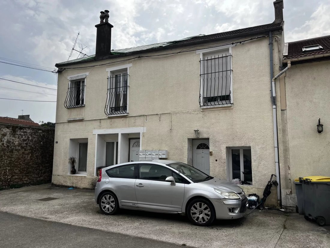 Centre Est-Village, Trappes, France 2 - 16219051