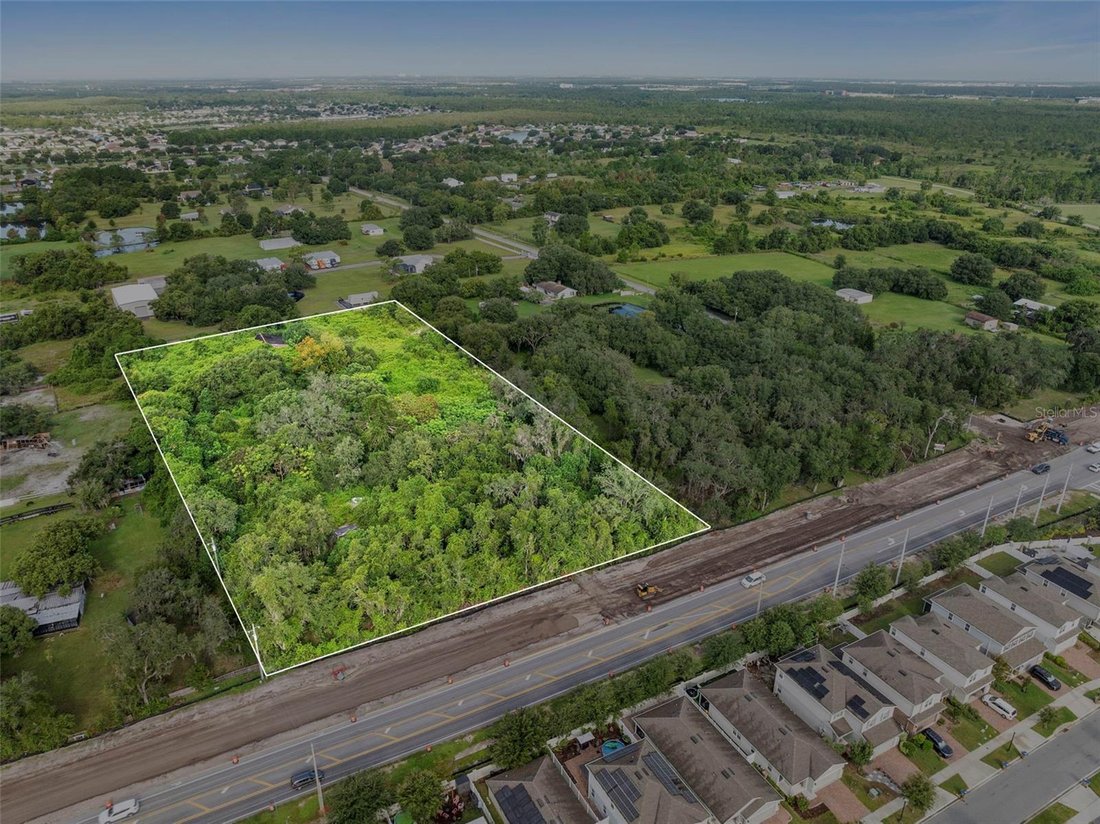 Land in Kissimmee, Florida, United States 1 - 16212747