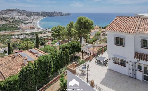 Villa in La Herradura, Almunecar, Spain 1