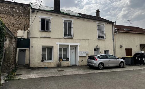 Centre Est-Village, Trappes, France 1