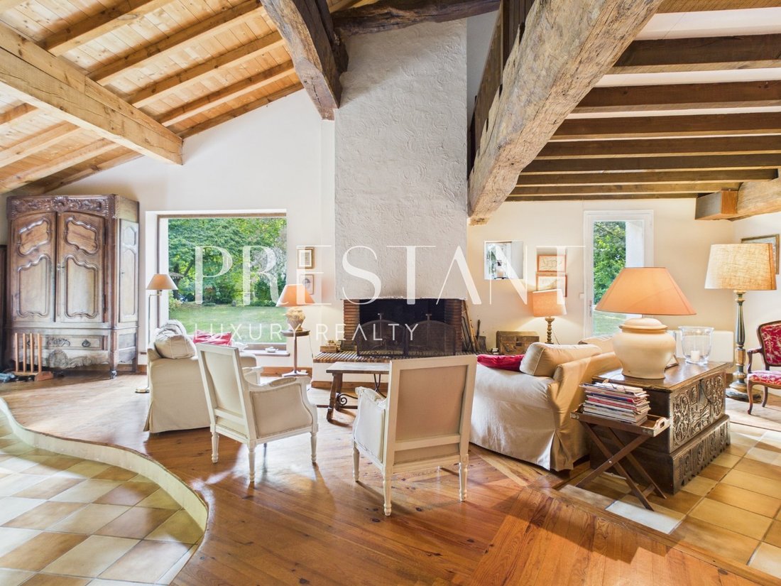 House in Saint-Martin-de-Seignanx, Nouvelle-Aquitaine, France 1 - 16219089